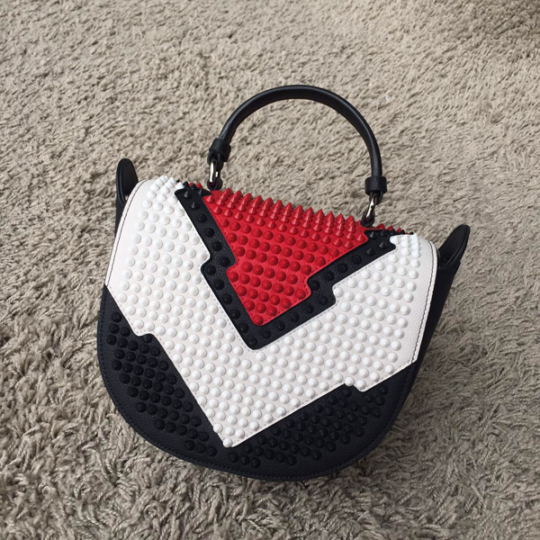 2016新作 Christian Louboutin クリスチャン ルブタンコピーたエレガントキュート Panettone Degradeスパイクバッグ Multi-Color