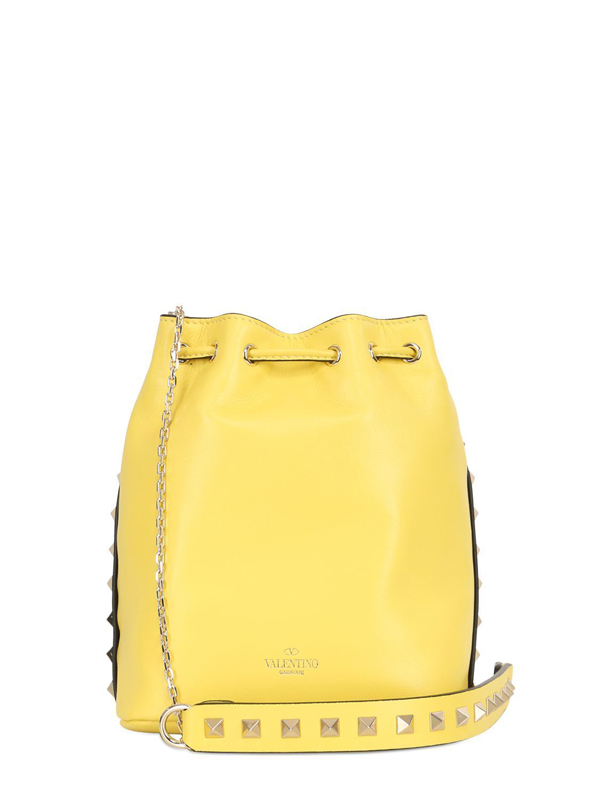 2016-17AW ∞∞ Valentino ヴァレンティノスーパーコピー∞∞ ロックスタッズバケットショルダーバッグ☆