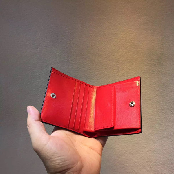 クリスチャン ルブタン財布スーパーコピー Christian Louboutin◆Paros Spikes Wallet