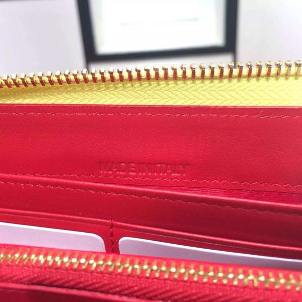 2016春夏物最新作多数!セレブ モデル愛用者多数 Christian Louboutin クリスチャン ルブタンコピー☆Panettone Spikes Wallet ☆レディースウォレット/財布 C16579