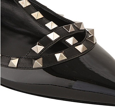 2016新作 Valentino ヴァレンティノスーパーコピー ロックスタッズ バレリーナ フラット