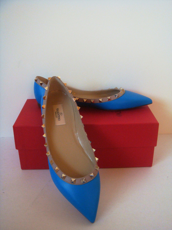 2016新作 ★Valentino ヴァレンティノスーパーコピー★セレブ愛用★ROCKSTUD FLATスタッズフラット