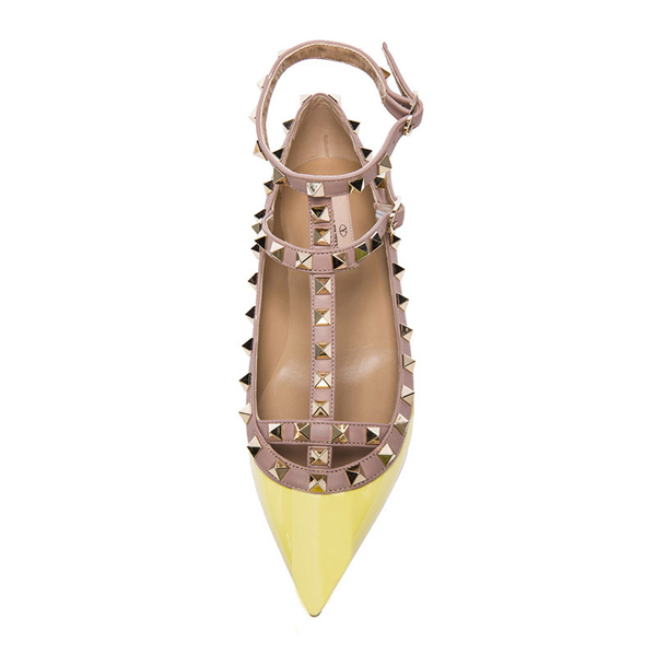 2016最新作 Valentino ヴァレンティノスーパーコピー ロックスタッズ レザーフラット イエロー Rockstuds Leather Flats Water Yellow IW0S0376 VOD