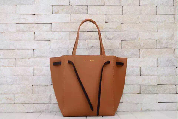 2016秋冬新着★CELINE セリーヌ コピー★ベルト付スモールカバファントム★ボルドー 176703A38