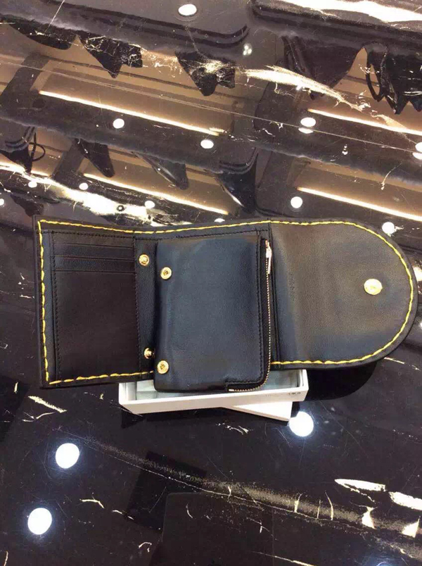 2016秋冬新着 《VIPセールでラスト 絶対欲しい 》CELINE セリーヌ コピー可愛いお財布