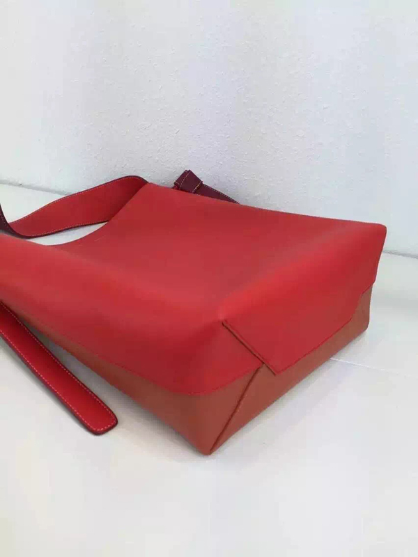 CELINE（セリーヌ コピー） 2016Winter最新作☆SALE 稀少 CELINE Twistedカバスモール,176903A90.27RA