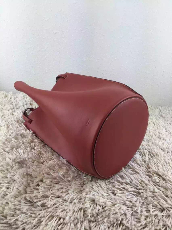 新着秋冬CELINE セリーヌ コピー☆ピンチドバッグ  ☆ナチュラルカーフ 176743A49.28BK
