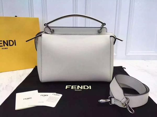 【FENDI】フェンディスーパーコピー 16SS新作★先着『DOTCOM』バッグ 8BN2935QLF01F6