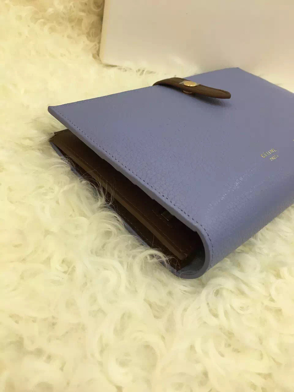 《超レア早い者勝ち》2016秋冬新作セリーヌスーパーコピー CELINE ストラップ ラージ マルチファンクション リエージュカーフスキン 長財布 ベイビーブルー☆☆☆