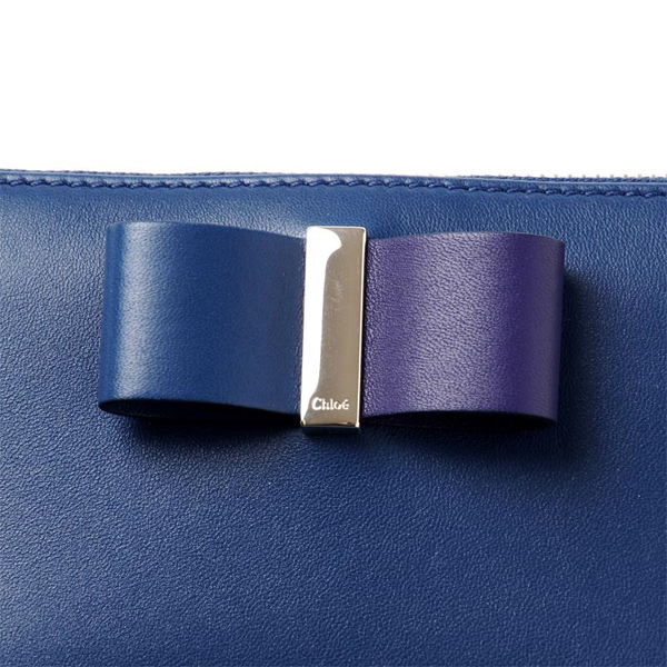 2016新作 Chloe クロエスーパーコピー Leather Bowラウンドジップ長財布☆BL