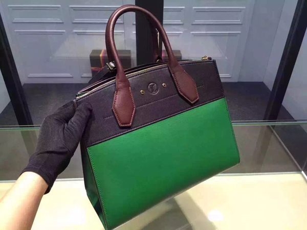 2016新作 ルイヴィトンスーパーコピー Louis Vuitton CITY STEAMER ショルダーバッグ M51034