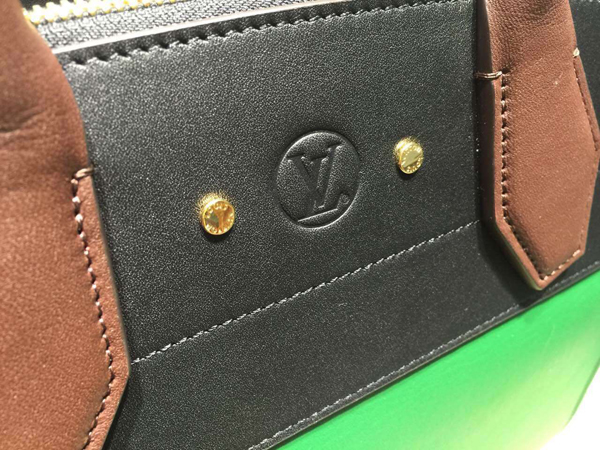 2016新作 ルイヴィトンスーパーコピー Louis Vuitton CITY STEAMER ショルダーバッグ M51034