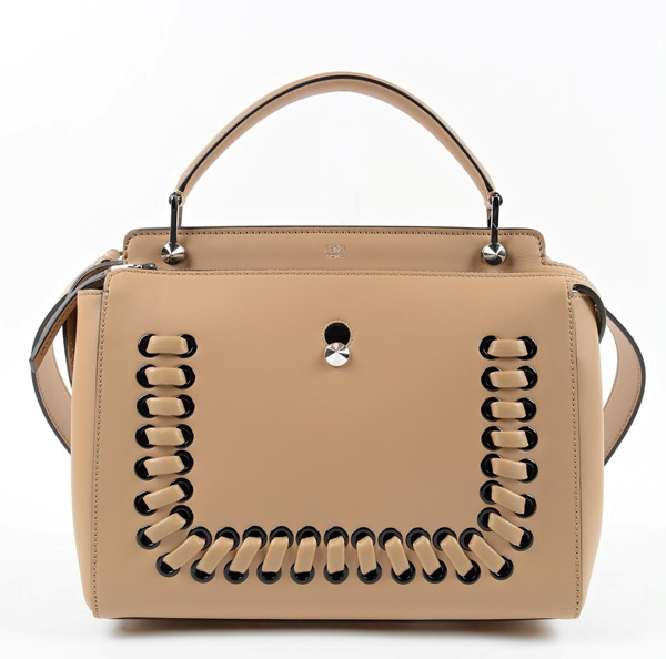 2016新作 フェンディバッグスーパーコピー【FENDI】今話題の'Fashion Show Dotcom' Tote Bag Camel