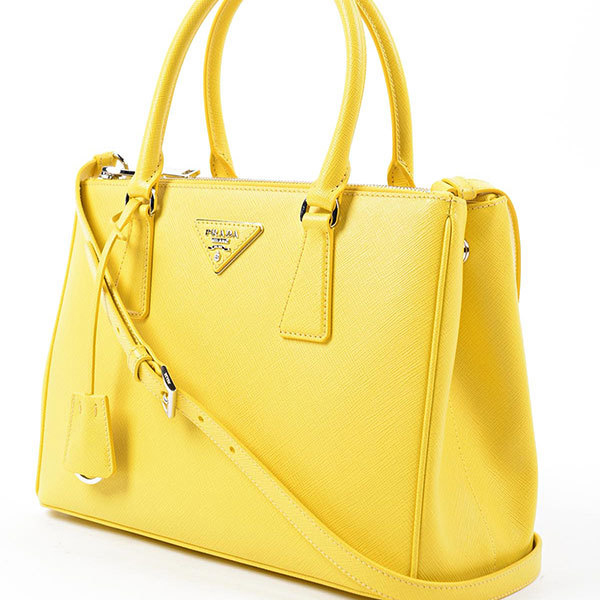 2016z新作【PRADA プラダスーパーコピー SAFFIANO LUX　サフィアーノラックス　レディース2wayトートバッグ　ハンドバッグ イエロー 1BA863_NZV_DLC】