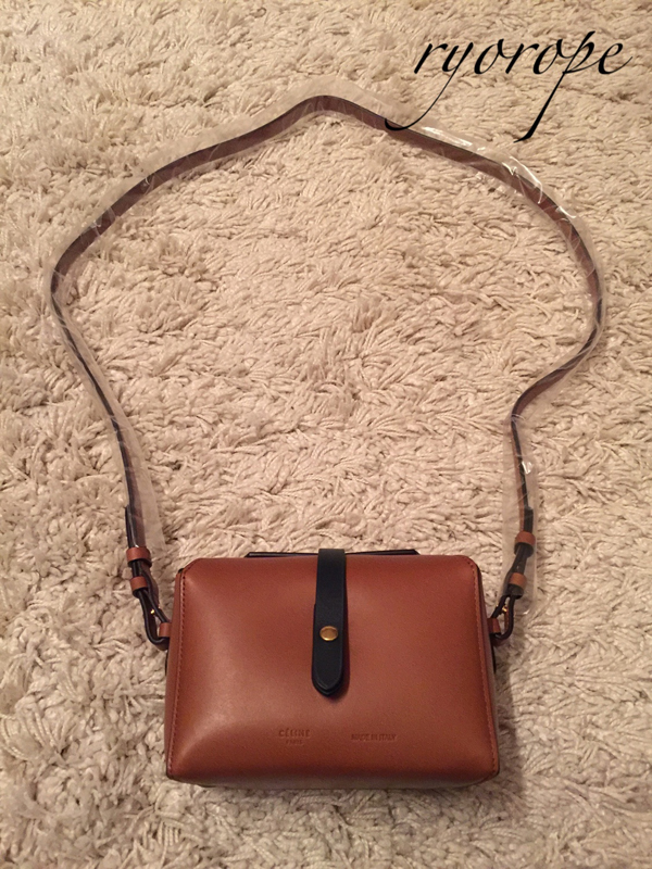 2016SSNEW セリーヌスーパーコピー ★希少！ローラ愛用★ CELINE【BOX ON STRAP】TAN