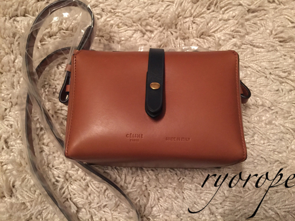 2016SSNEW セリーヌスーパーコピー ★希少！ローラ愛用★ CELINE【BOX ON STRAP】TAN