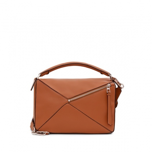 2016新色 LOEWE ショルダーバッグ PUZZLE パズル TAN ＊322.30.K74＊