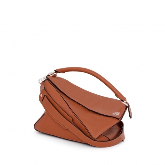 2016新色 LOEWE ショルダーバッグ PUZZLE パズル TAN ＊322.30.K74＊