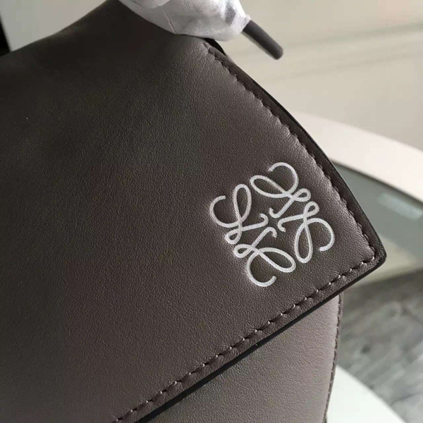 2016新作 紗栄子さん愛用★LOEWE ロエベスーパーコピー ☆PUZZLE パズル ラージ