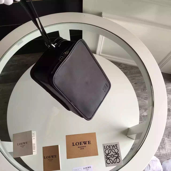 2016New 【LOEWE】ロエベスーパーコピーレザーバックブラック 358.29.L12