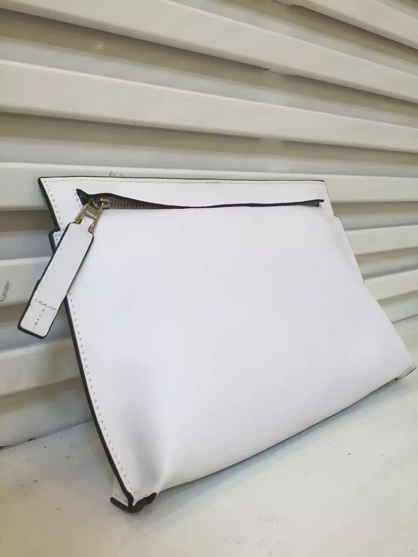 2016秋冬【LOEWE】ロエベスーパーコピー Large Pouch 男女兼用クラッチバッグ 白 109.54.K05
