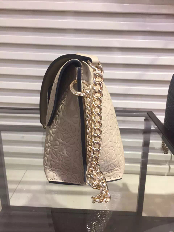2016春夏新作 LOEWE★ロエベスーパーコピー Avenue Bag Engraved calf