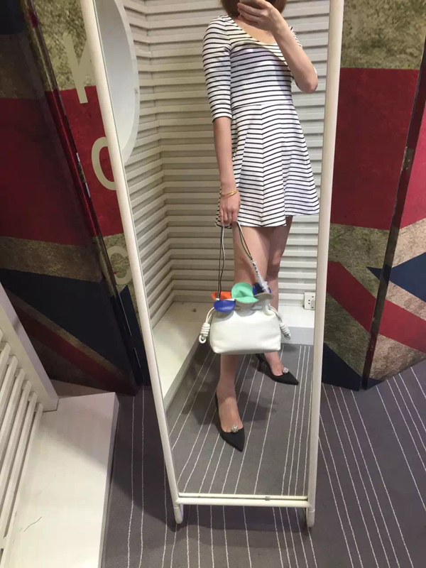 2016春夏新作 LOEWE ☆Flamenco ロエベスーパーコピー 夏色 マルチカラー2WAY巾着/2色