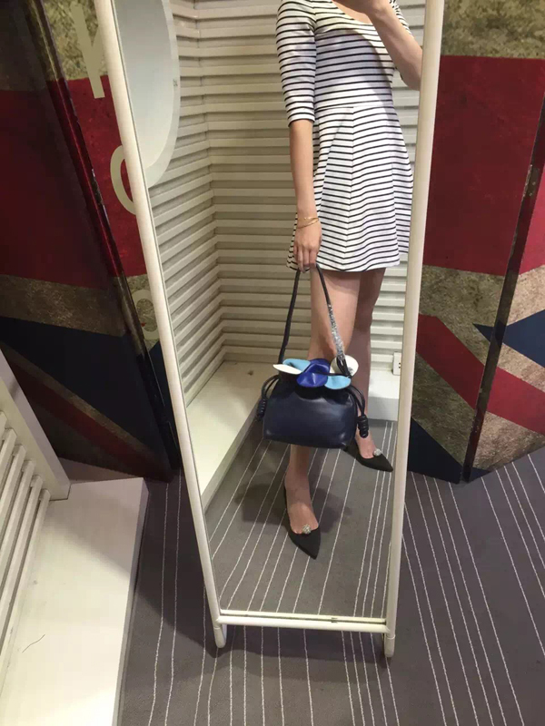 2016春夏新作 LOEWE ★ロエベスーパーコピー Flamenco Small Petal Bag Nappa