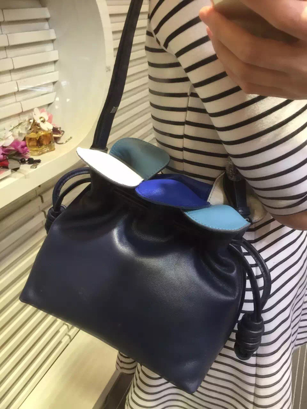 2016春夏新作 LOEWE ★ロエベスーパーコピー Flamenco Small Petal Bag Nappa