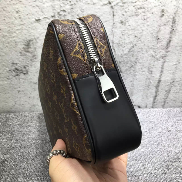 16AW新作 Louis Vuitton ルイヴィトンスーパーコピー ポシェット カサイ モノグラムマカサー M42838