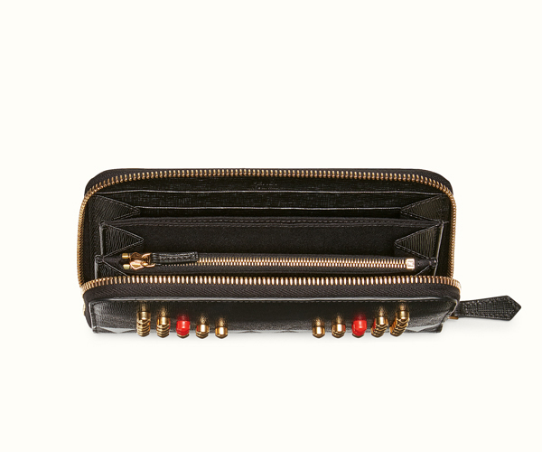 フェンディスーパーコピー FENDI *POP*PORTAFOGLIO CON CERNIERA SU TRE LATI☆長財布