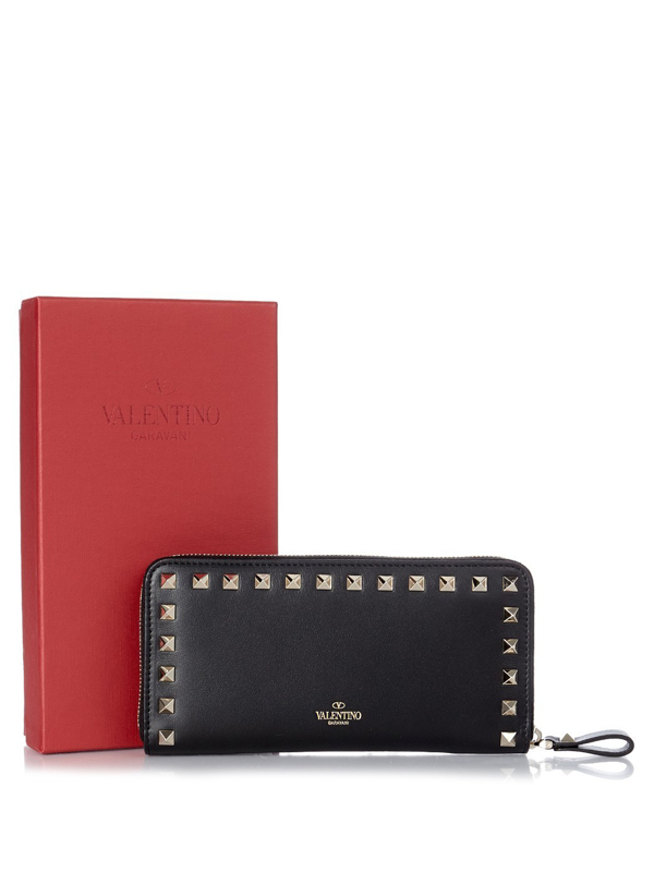 2016-17AW [VALENTINO] ヴァレンティノスーパーコピー ロックスタッズ ジップラウンド レザーウォレット