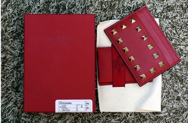 2017新作 VALENTINO★ヴァレンティノスーパーコピー ロックスタッド カードケース 16FW LW2P0486.BOL