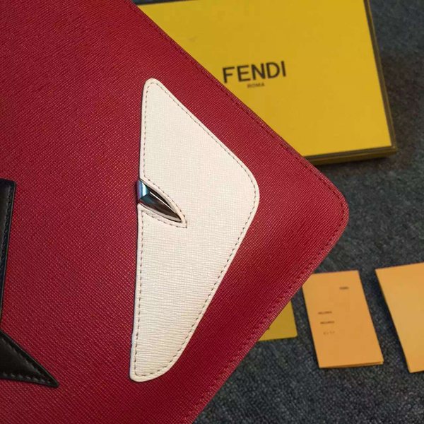 大人気！【フェンディクラッチスーパーコピー FENDI】キュートなモンスター BAGBUGS