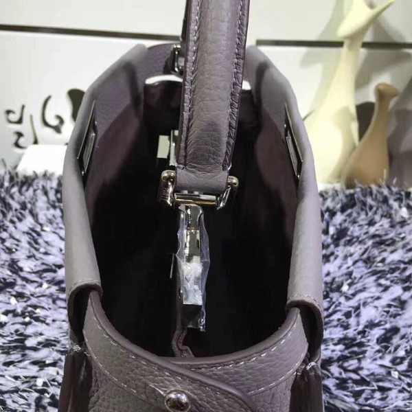 フェンディスーパーコピー FENDI ★人気 SELLERIA PEEKABOO レギュラーサイズ トフィー Gray 8BN290Q0JF0N8A