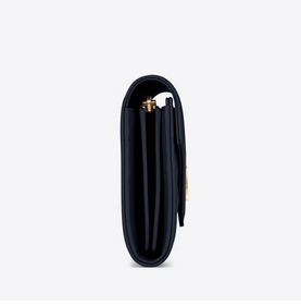 大人の色味 ☆SAINT LAURENT☆サンローランスーパーコピー モノグラム フラップウォレット紺 358085BOW011000