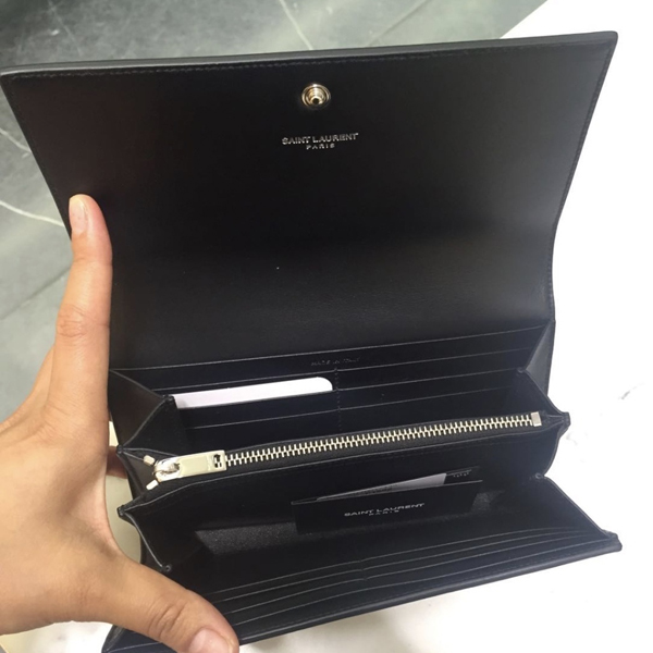 新作入荷！サンローランスーパーコピー SAINT LAURENT☆星のパッチワークが可愛いウォレット 447835C15S2