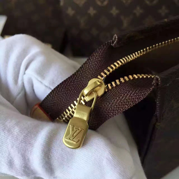 2016新作 Louis Vuitton 【ルイヴィトン スーパーコピー】ポッシュトワレット　ポーチ　モノグラム M47542