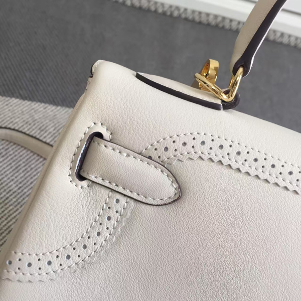 エルメスケリー コピー 28cm 内縫い HERMES Apricotパラダイス ハンドバッグ ヴォースイフト レザー Q刻印 