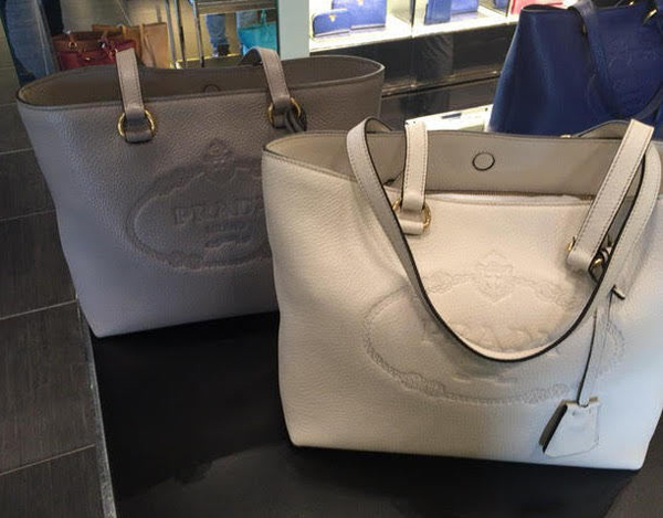 素敵♪♪使える☆《PRADA》プラダスーパーコピー 刻印ロゴVIT.DAINO トート 色々カラー 1BG100 