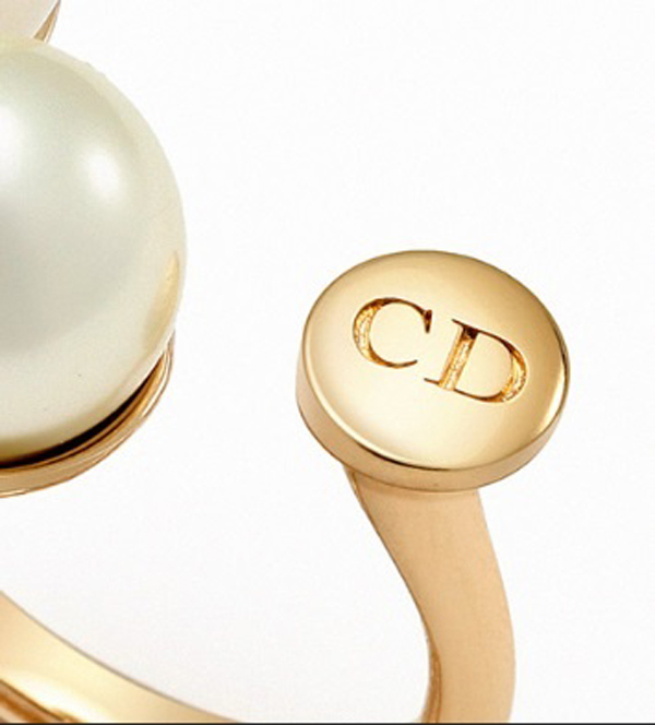 Dior(ディオール) ULTRADIOR　リング パール