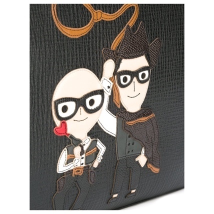 16-17AW 【(D&G)ドルチェ&ガッバーナ スーパーコピー】Dolce & Gabbana パッチ ジップ クラッチ BM1253AC73680999