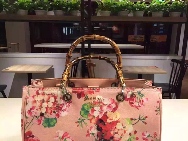 ★2016新作ブルームス★GUCCI グッチコピー レザートートバッグ 323660CWB1N 5770