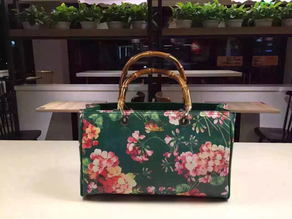 ★2016新作ブルームス★GUCCI グッチコピー レザートートバッグ 323660CWB1N 5789