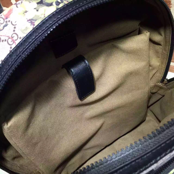 2016新作先取り☆【GUCCI】グッチコピー gg supreme broom canvas backpack 406370 KU2KX 8966