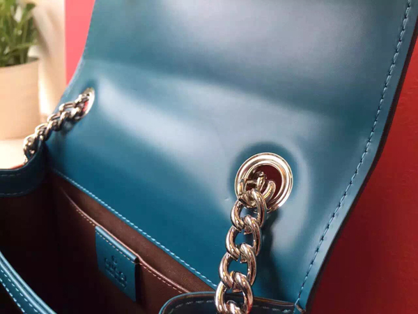 2016新作 GUCCI グッチコピー ポリッシュレザーショルダーバッグ 387609 DKE0N 4910