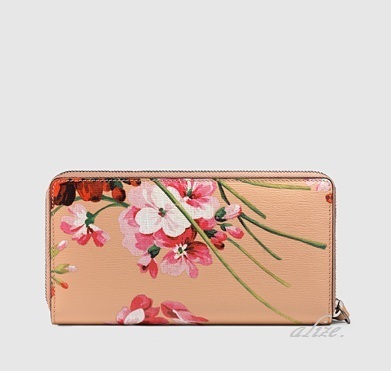 【2016年最新作!!】GUCCI★グッチコピーBAILA掲載ggブルームスプリント長財布 410102 CWB1N 5770