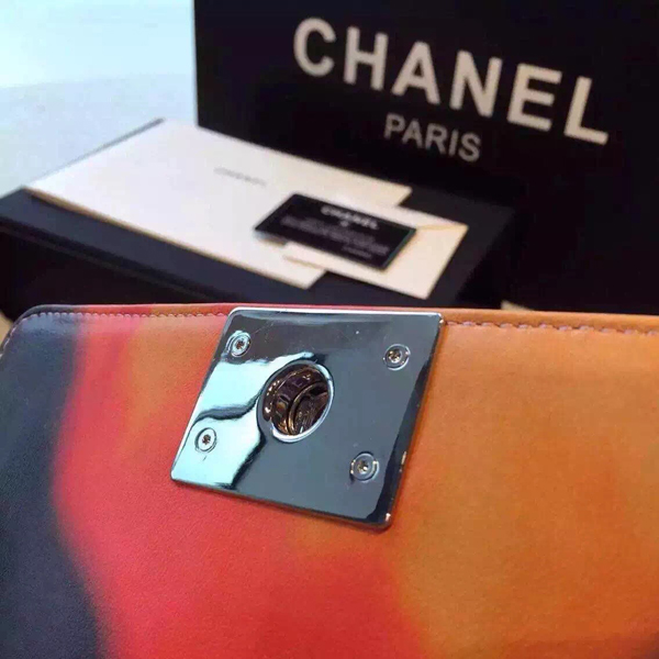 【2015年春夏】★シャネルバッグスーパーコピー ボーイ×Chainバッグ×フラワー柄★最新作★
A90803 Y10888 C7993