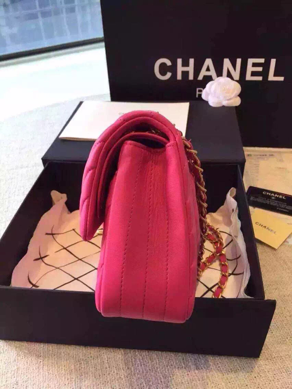 《超希少 早い者勝ち 》2015春夏新作　シャネルバッグスーパーコピー Chanel シェブロンミニバッグ　キャビアスキン　ピンク　G金具