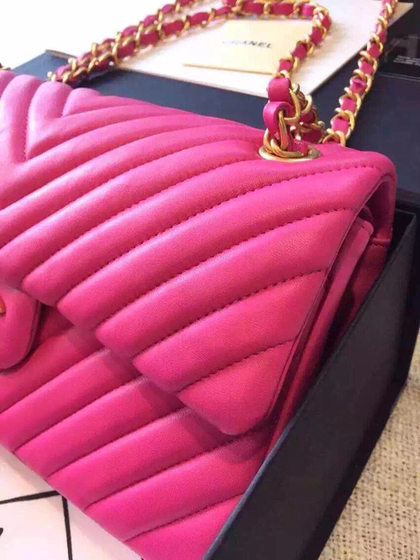 《超希少 早い者勝ち 》2015春夏新作　シャネルバッグスーパーコピー Chanel シェブロンミニバッグ　キャビアスキン　ピンク　G金具